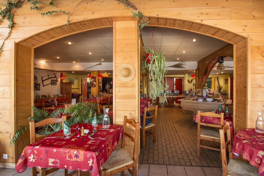 Hotel Le Grand Chalet Foncine-le-Haut Bagian luar foto