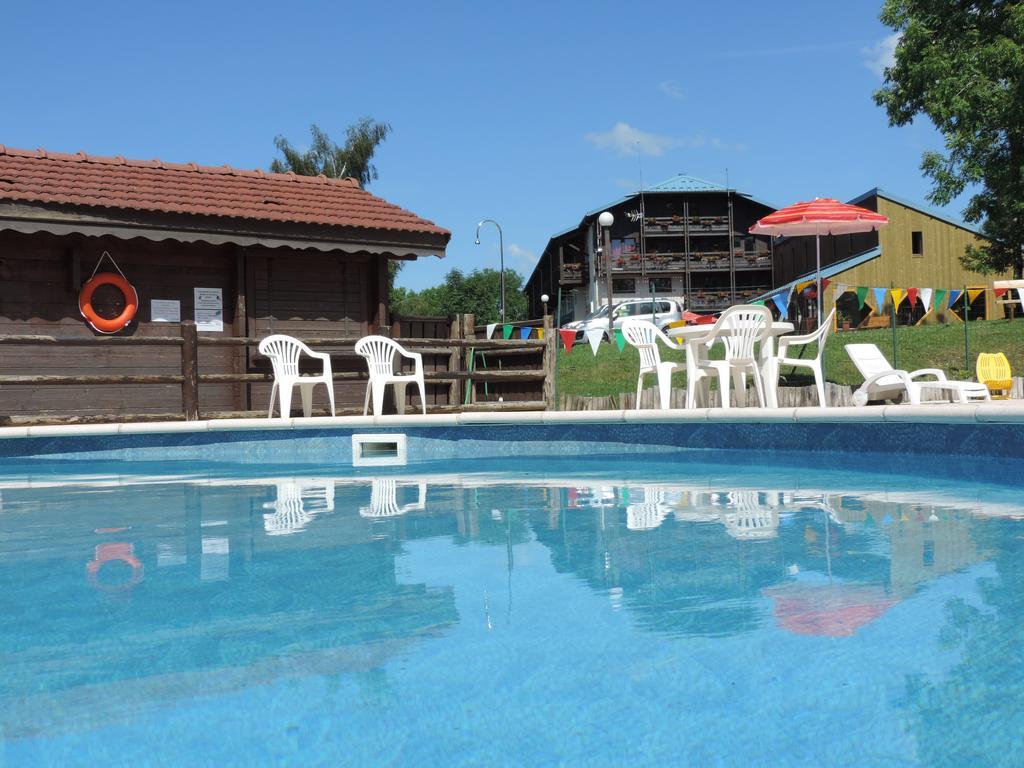 Hotel Le Grand Chalet Foncine-le-Haut Bagian luar foto
