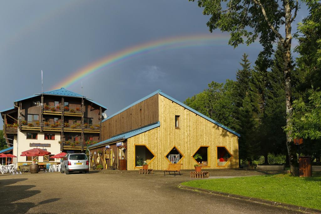 Hotel Le Grand Chalet Foncine-le-Haut Bagian luar foto